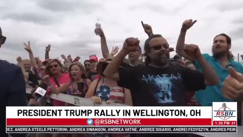 🇺🇸MASSIVE CROWDS AT THE TRUMP RALLY WITH MORE THAN 5 HOURS TO GO UNTIL SHOWTIME!