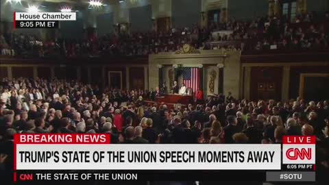 Trump reportedly snubs handshake with Pelosi at SOTU