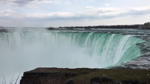 An amazing and wonderful view of Niagara Falls (2)