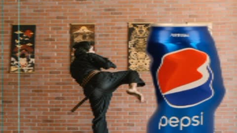 Kick Effects & Pepsi Cin Can | Photoshop Tutorial | Photo Manipulation