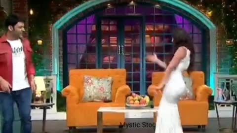 Indian Actor Kapil Sharma With Nora Fate Ali khan In The Kapil Sharma Show