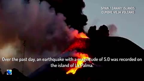 600 meter lava fountains and 50 earthquake What happens to the volcano on La Palma
