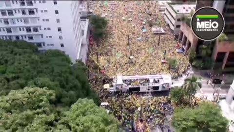 El expresidente brasileño Jair Bolsonaro y el gobernador de São Paulo, Tarcisio Freitas