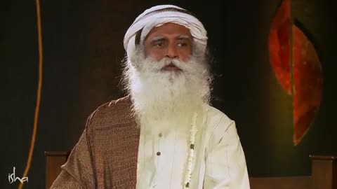 Sadguru shares secret of How to become a good leader