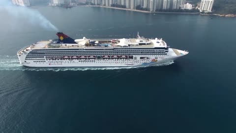 Cruise harbour in hong kong