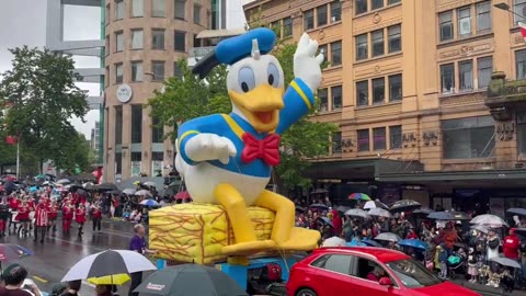 奥克兰圣诞大巡行2022-新西兰Auckland Farmers Santa Parade 27 11 2022, New Zealand