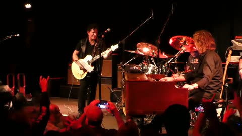 Neal Schon - 'Black Magic Woman/Gypsy Queen' Live San Francisco Independent 2/9/2018