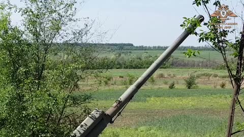 Ukraine War - In the Avdeevka direction, DPR artillery suppresses the firing positions of militants