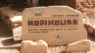 Navajo pottery, jewelry arts and crafts