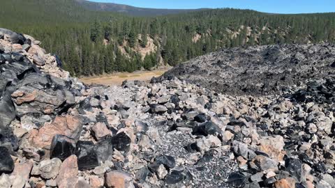 Central Oregon – Newberry Volcanic National Monument – Big Obsidian Flow Trail – FULL