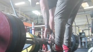 200+ deadlift