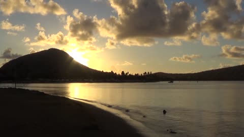 Honolulu, HI — Hawai'i Kai - Sunrise