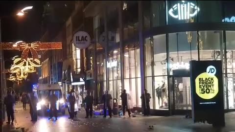 Irish Police Smashes Windows And Blame Protestors