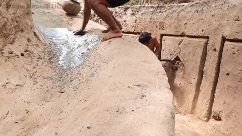 Refreshing On Beautiful Jungle Termite Pool & Slide Around Termite's House (NO TOOLS)