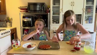 Cooking Cousins: Air Fryer Oven Pizza