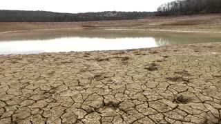 French lake dries up due to winter drought