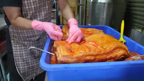 crispy pork belly making skills - taiwanese street food