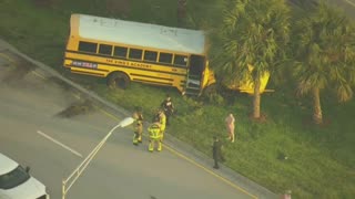 Chopper 5 video of King's Academy school bus crash in West Palm Beach