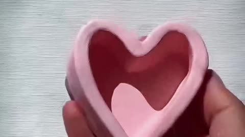 Would you make this Cute DIY Heart Dish with Crockd