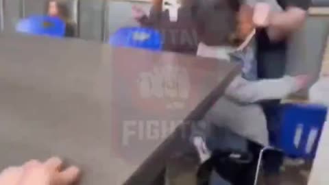 Woman Slaps The Wrong One