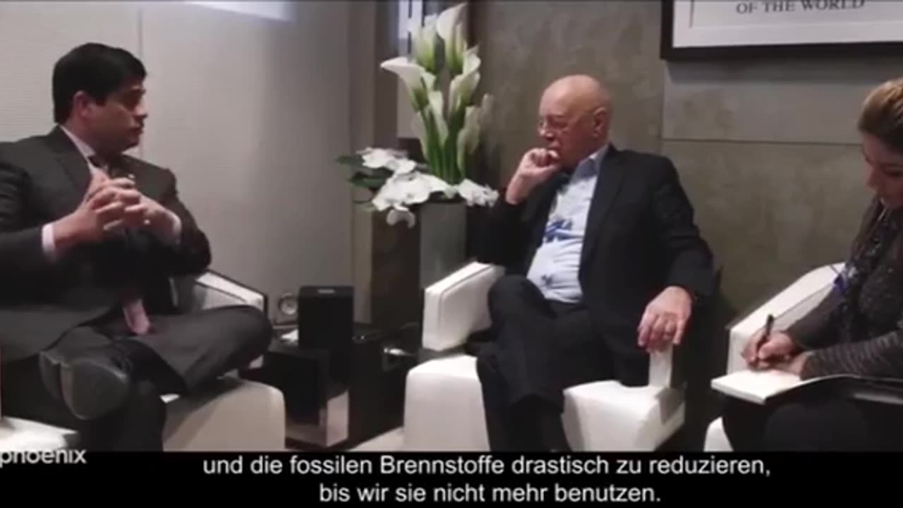 2019: Klaus Schwab trifft den Präsidenten von Costa Rica und sagt...