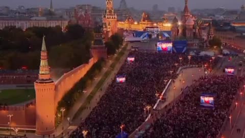 Tens of thousands of people on Red Square in Moscow celebrate the accession of four new regions