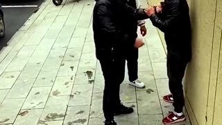 Chinese kung fu, actual street fighting, please do not imitate dangerous moves