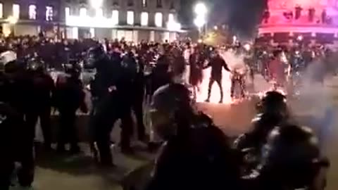 Paríž, nepokoje