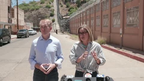 Sinema, Lankford Hold Press Conference at Arizona/Mexico Border