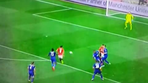 VIDEO: Goal: Juan Mata finishes off a brilliant Unitee move. 2-0