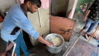 Special Sandy Pavbhaji street food from Kolhapur