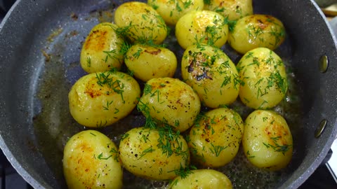 Recipe for potatoes with bacon. Simple, quick and delicious!