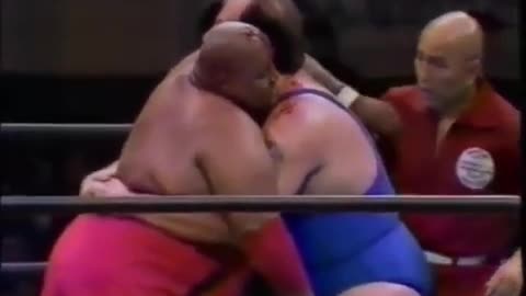 (1987.11.28) Great Kabuki & John Tenta vs Abdullah the Butcher & TNT - AJPW