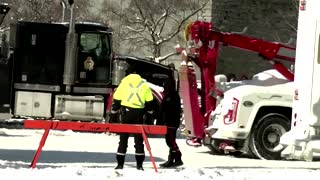 Canadian police clash with protestors to clear capital