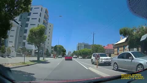 InPerth Dashcam - Perth Drivers (Episode 3) - Nice Cars and the usual stuff!