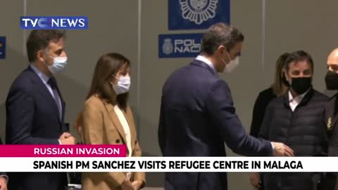 (SEE VIDEO) Spanish PM Sanchez Visits Refugee Centre in Malaga