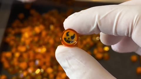 This is how we made our Halloween Pumpkin 🎃🎃🎃 #handmade #candy #halloween