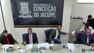 Vereador Denilson diz que exitem funcionários com salários atrasados