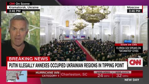 Hear what CNN reporter noticed about crowd watching Putin's speech