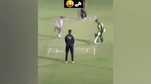 25_Funny_Moments_in_Cricket