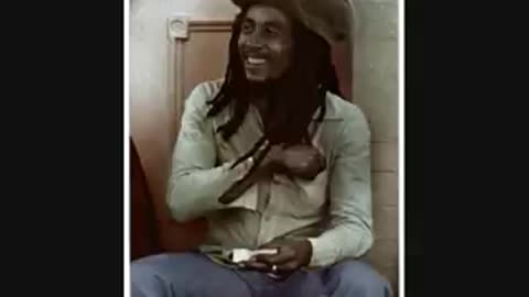 Bob Marley - No Woman No Cry (Lyrics)