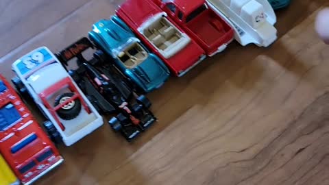 Toy Cars SLO-MO STUNTS!!