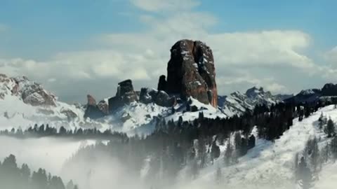 The Silent Mountain (2014) Hindi Dubbed Full Movie Watch Online HD