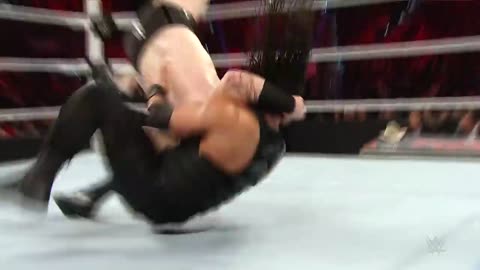 FULL MATCH — Roman Reigns vs. Sheamus — WWE Title Match: Raw, Jan. 4, 2016