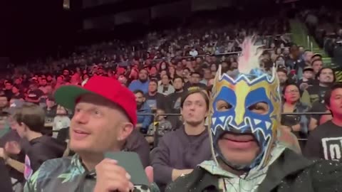 Escorpión suelto en la WWE con Rey Mysterio y Facundo. Intercambiamos máscara por piel!