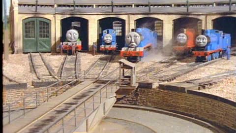 Thomas The Tank Engine & Friends - S01E02 - 002 - Edward & Gordon