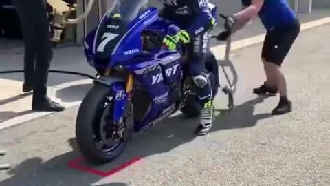 Best Yamaha R1M motogp bike