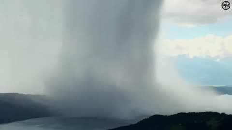 Tsunami from Heaven _ Amazing Rainstorm Timelapse