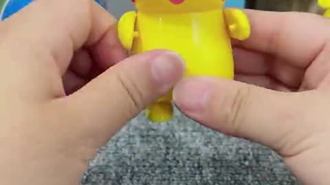Mainan pikachu