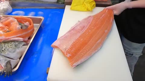 How To Fillet a Whole Salmon | Sashimi & Sushi -Taiwanese street food